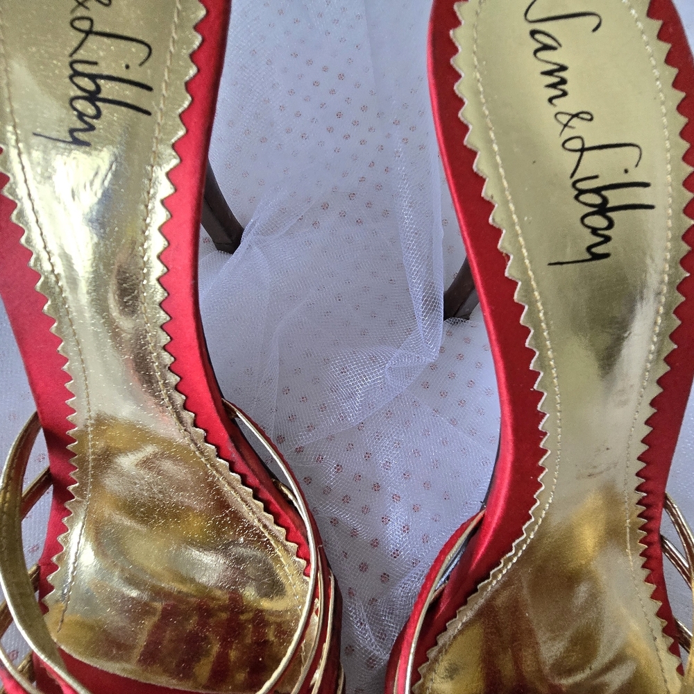 S O L D Sam & Libby Red/Gold Strappy Backless Heels w/Decorative Knots Size 9M - Picture 3 of 11